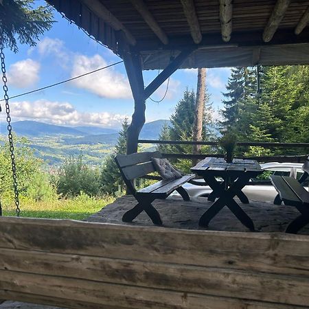 Gosciniec Pod Lubomirem Bed & Breakfast Weglowka  Bagian luar foto
