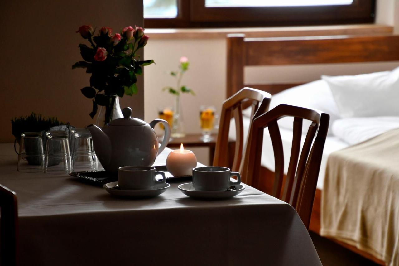 Gosciniec Pod Lubomirem Bed & Breakfast Weglowka  Bagian luar foto