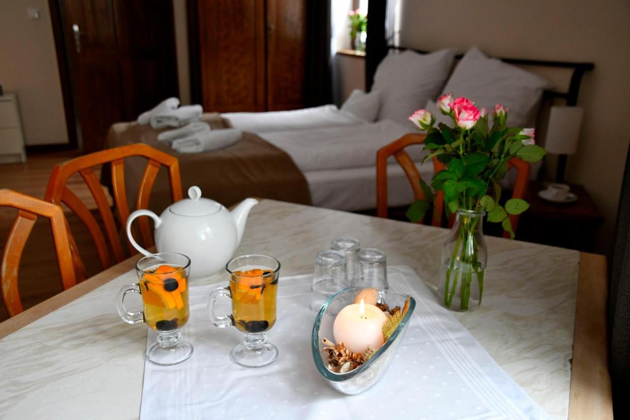 Gosciniec Pod Lubomirem Bed & Breakfast Weglowka  Bagian luar foto