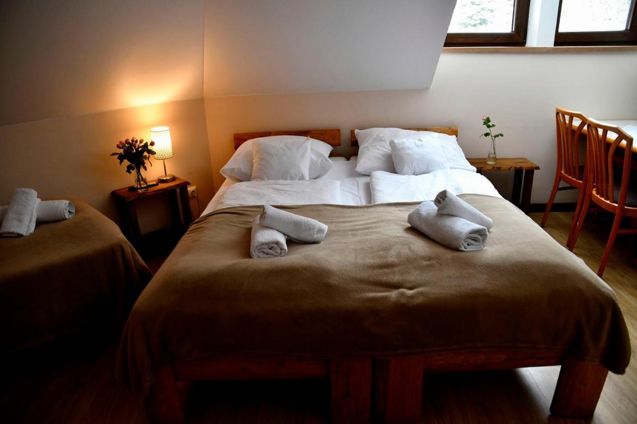Gosciniec Pod Lubomirem Bed & Breakfast Weglowka  Bagian luar foto