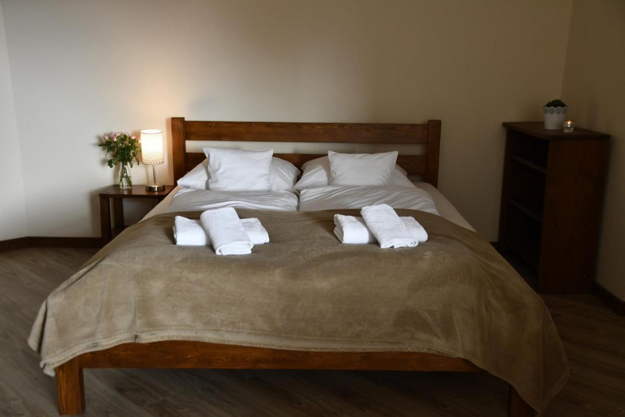 Gosciniec Pod Lubomirem Bed & Breakfast Weglowka  Bagian luar foto