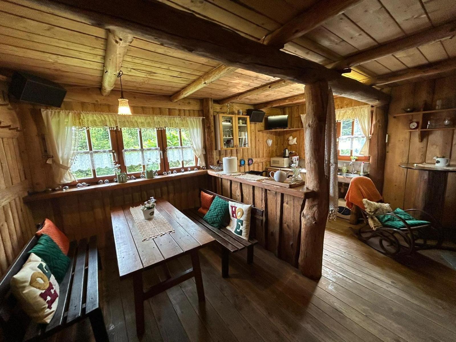 Gosciniec Pod Lubomirem Bed & Breakfast Weglowka  Bagian luar foto